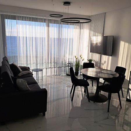 Apartament Z Widokiem Na Morze 5 B W Kompleksie Hevenia Rewal Exteriér fotografie